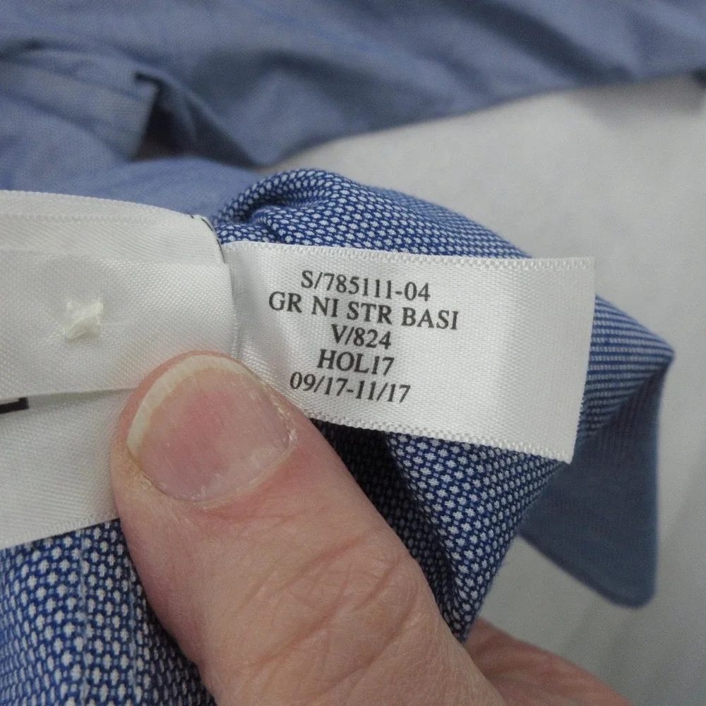 Banana Republic Shirt Mens Large Blue Grant Fit Non-Iron Stretch Dress 16-16.5